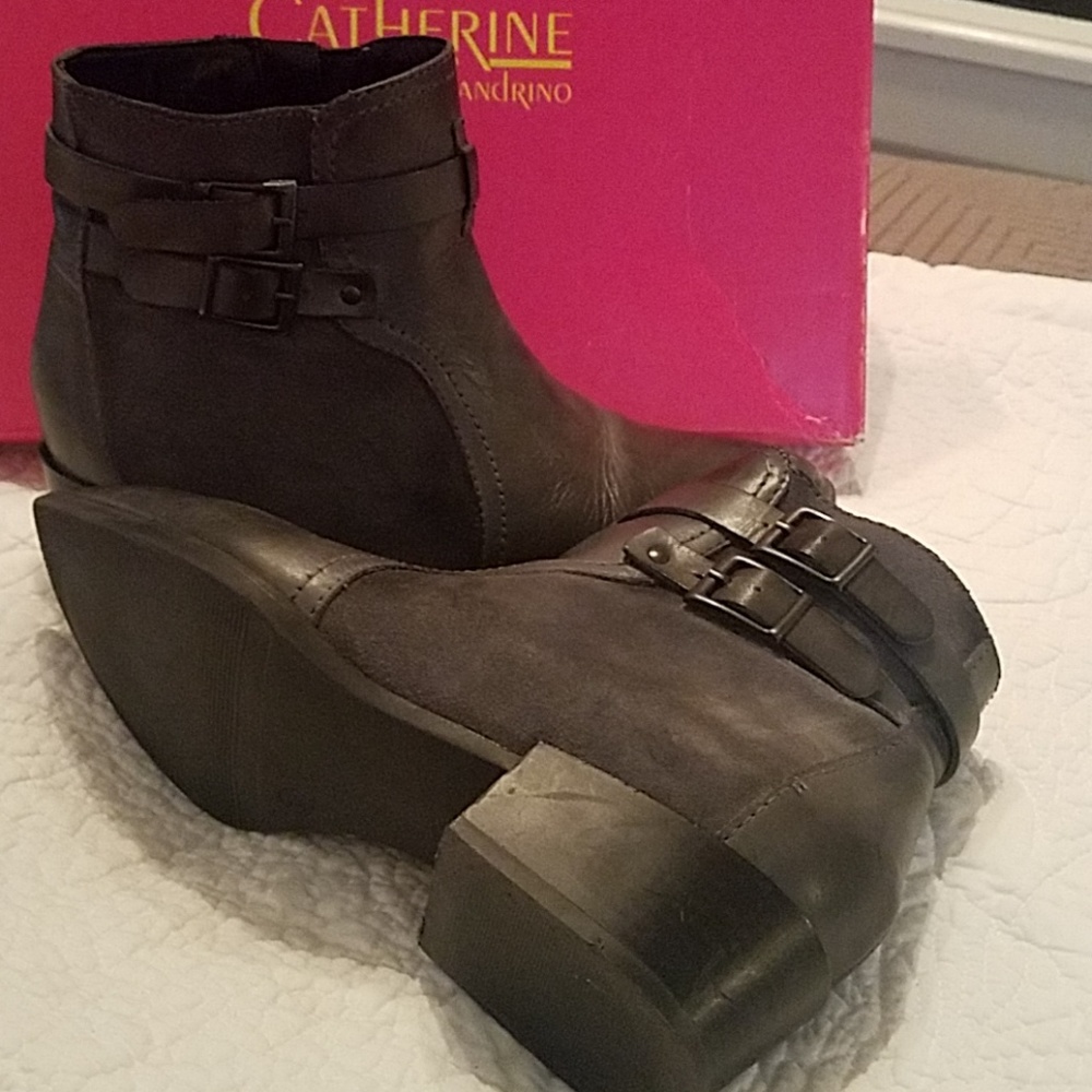 Catherine Malandrino ankle bootie